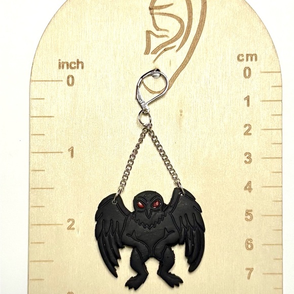 Mothman Earrings - Picture 4 of 4